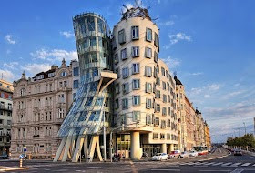 Dancing House