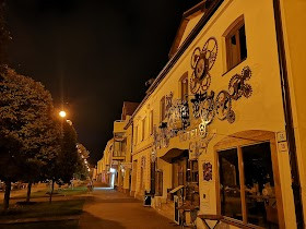 Hotel Cafe Razy