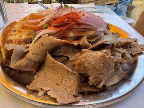 Gyros