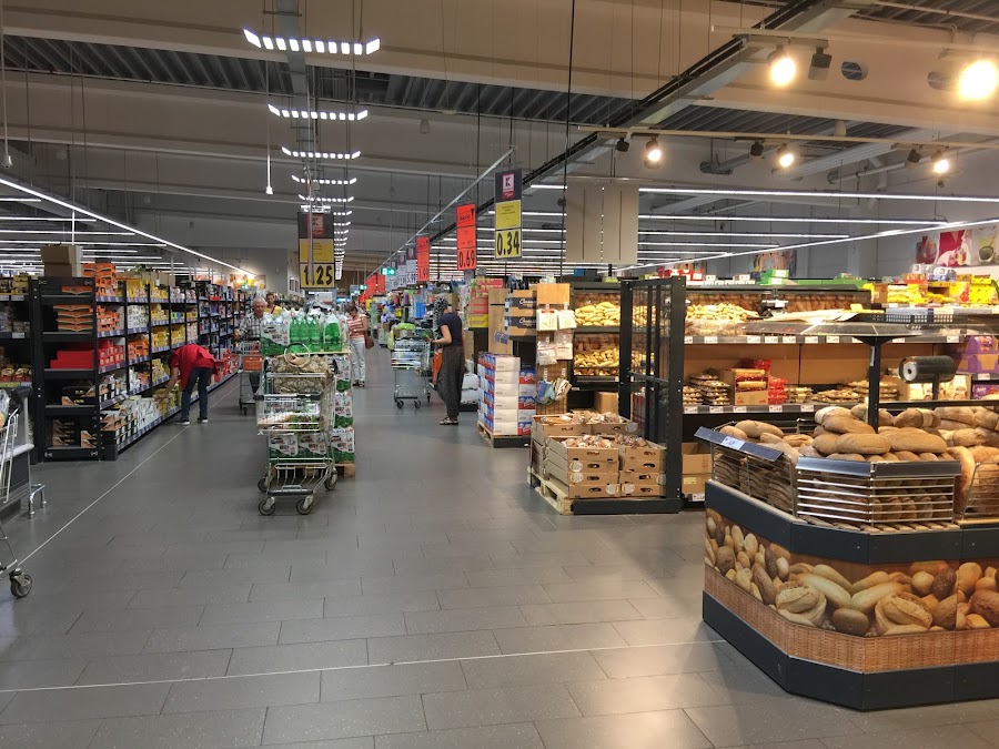 Kaufland Bratislava-Patronka — fotka 2