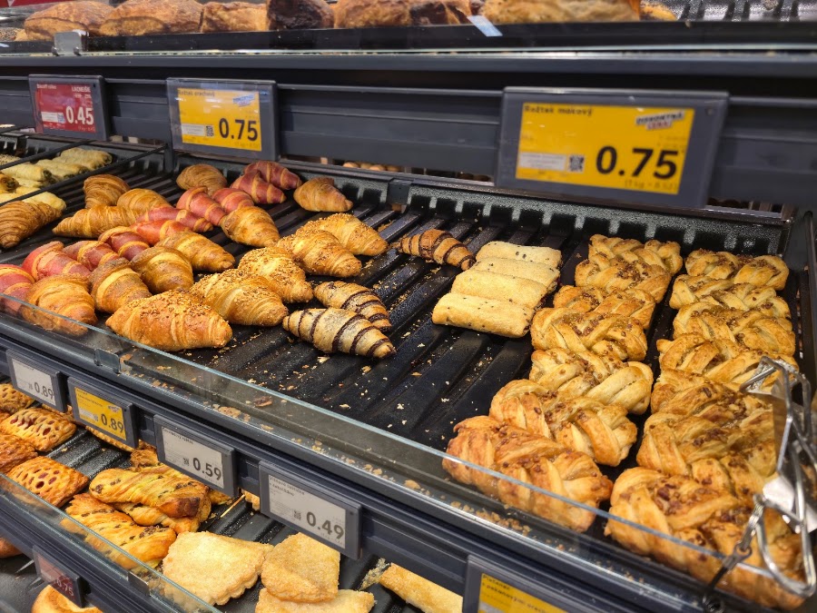 Kaufland Bratislava-Petržalka — fotka 3