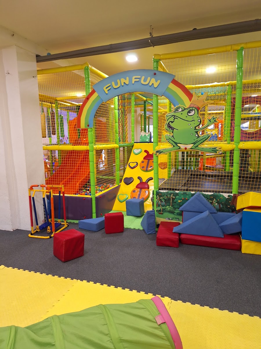 Fun Fun Ihrisko Caffe — fotka 3