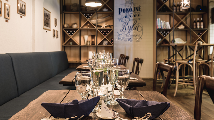 Pán Ryba /Fish & Seafood Restaurant & Fish Market/ — fotka 3