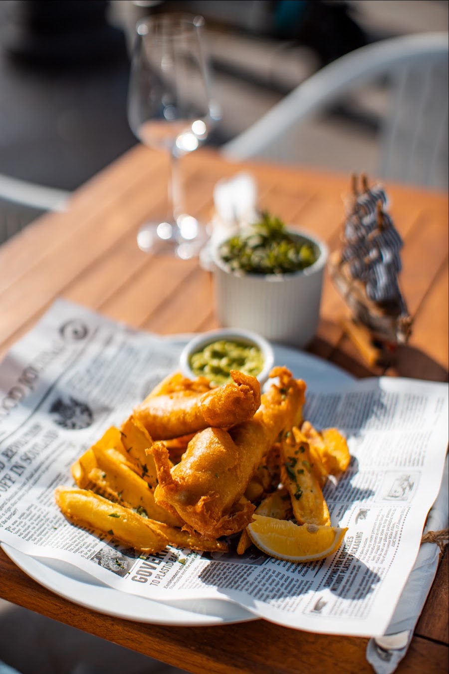 Pán Ryba /Fish & Seafood Restaurant & Fish Market/ — fotka 4