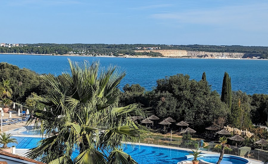 Villas Pool Bar — fotka 2