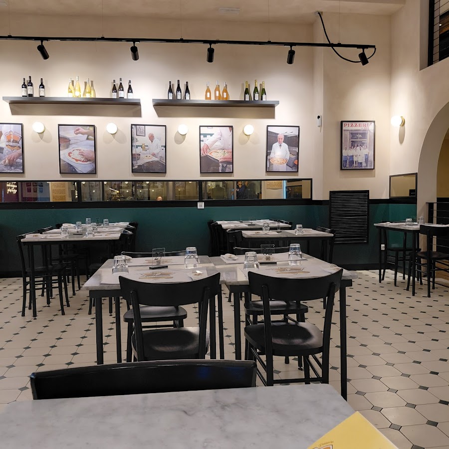 L'Antica Pizzeria da Michele Trieste — fotka 2