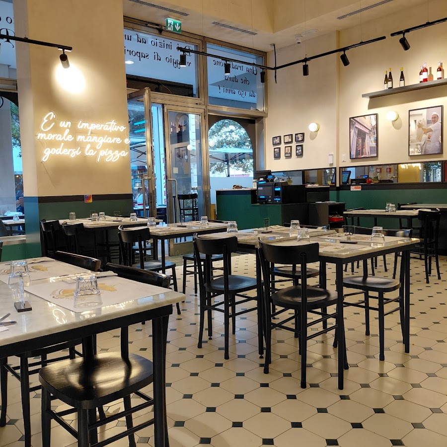 L'Antica Pizzeria da Michele Trieste — fotka 4