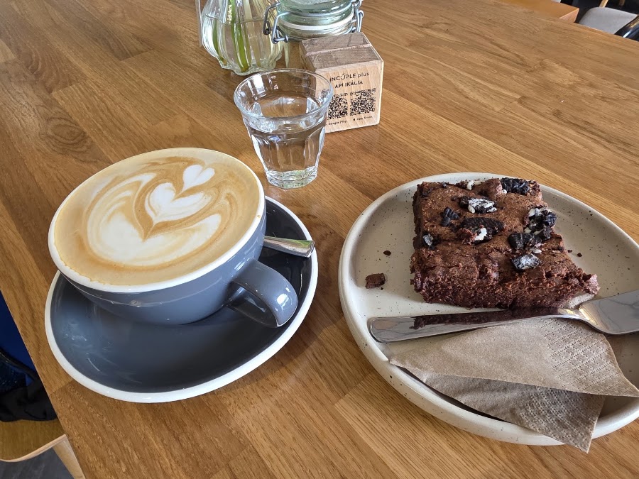 INCUPLE - coffeeshop & academy — fotka 3