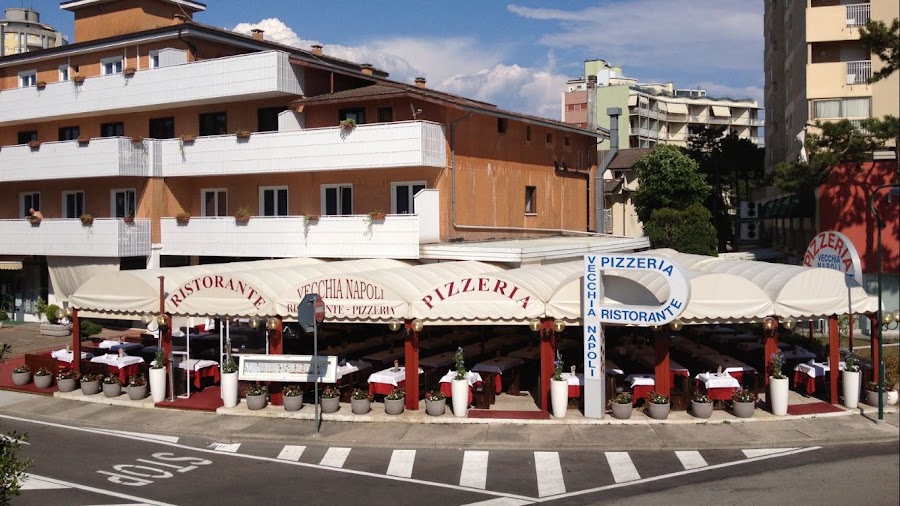 Ristorante Pizzeria Vecchia Napoli — fotka 4