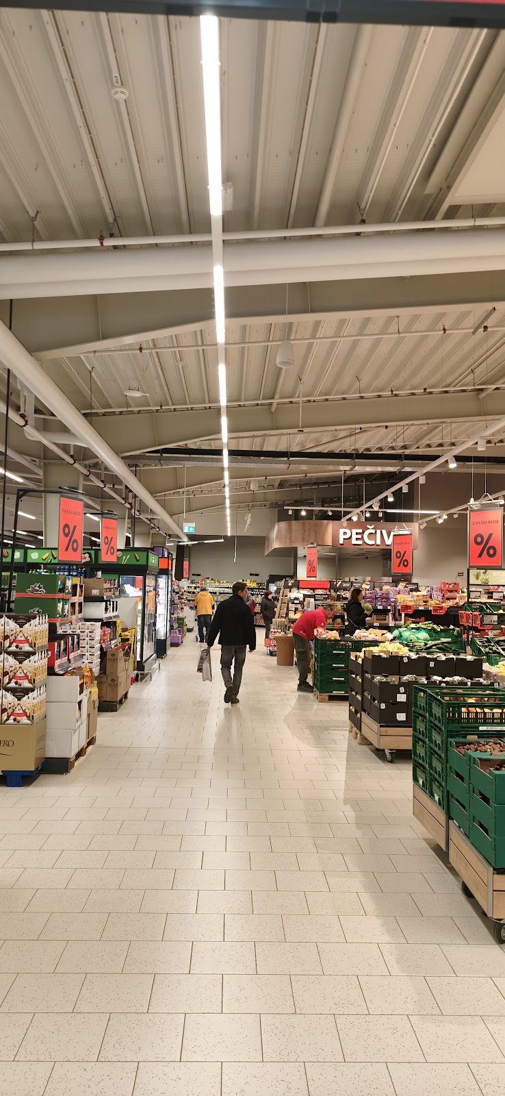 Kaufland Topolcany - Krusovce — fotka 4