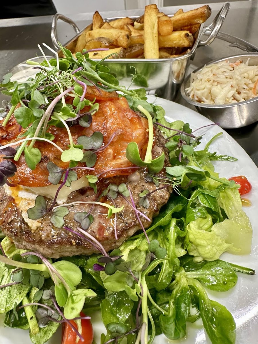 Burgr's Fresh Burger Bistro — fotka 2