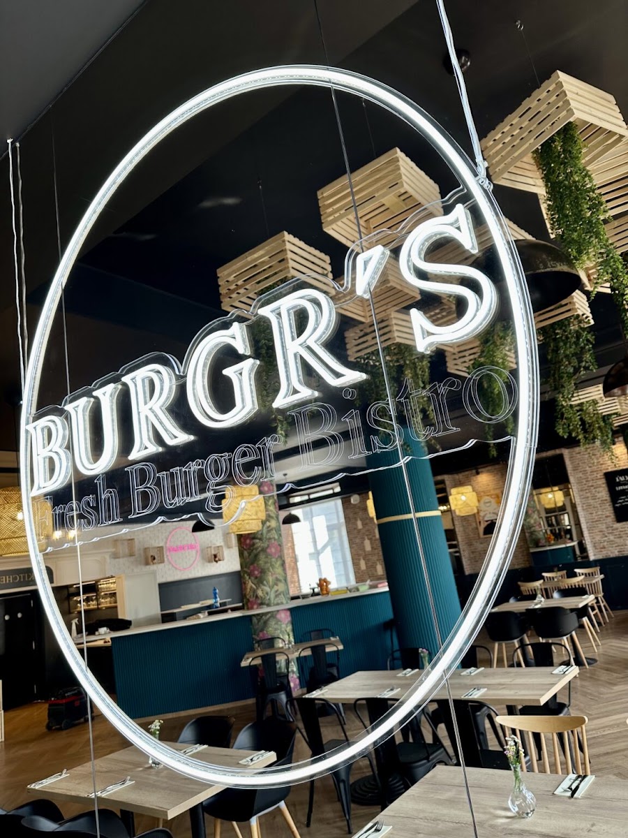 Burgr's Fresh Burger Bistro — fotka 4