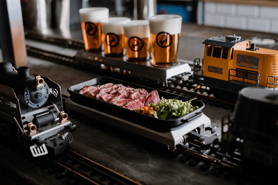 Výtopna Railway Restaurant — fotka 3