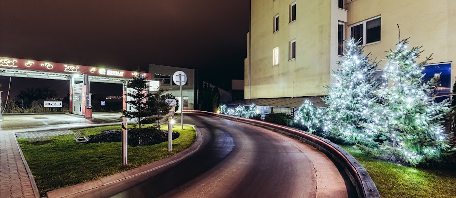 Autoumyváreň Dunajská - car shop & coffee — fotka 4