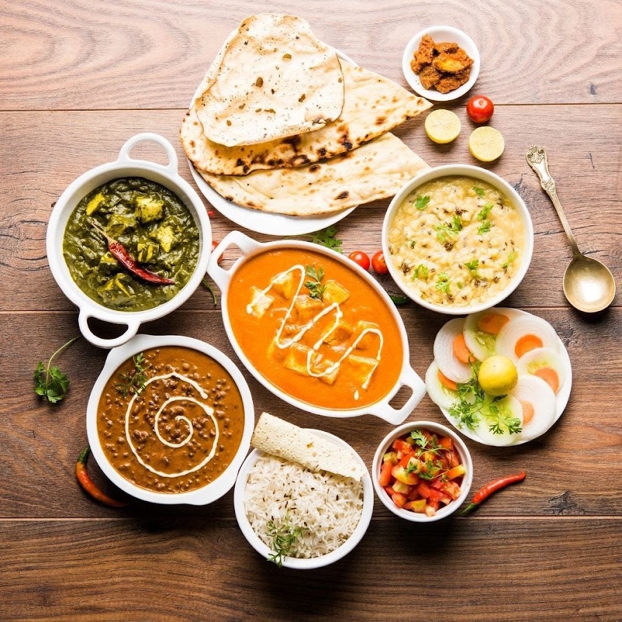 Golden Indian Haveli (Indian Restaurant & Bar) — fotka 2