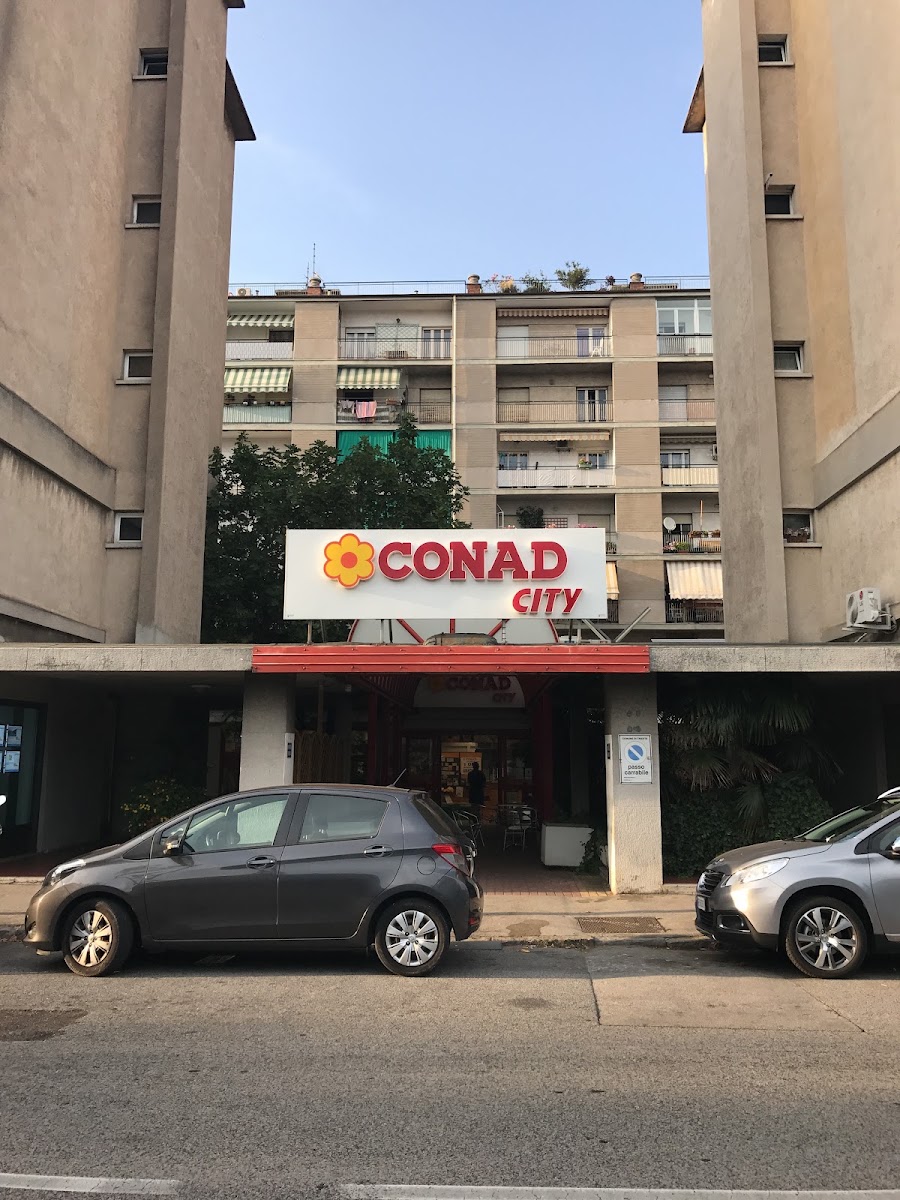 Conad City - Supermarket — fotka 1