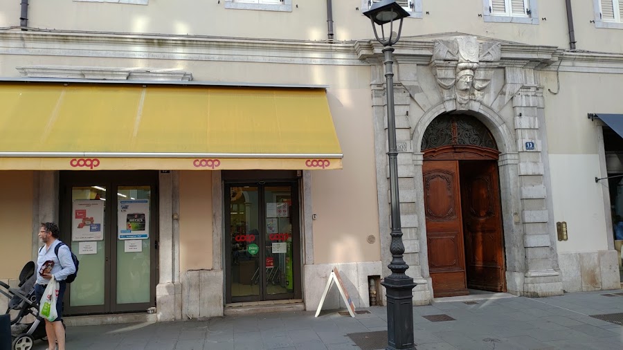 Supermercato Coop — fotka 1
