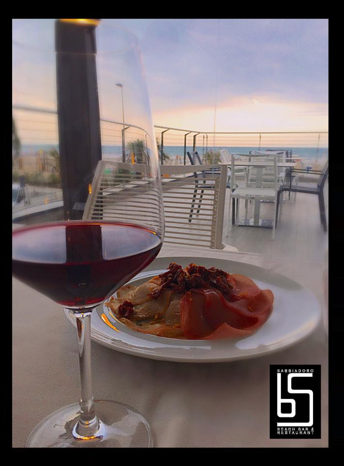Sabbiadoro Beach Bar & Restaurant — fotka 2
