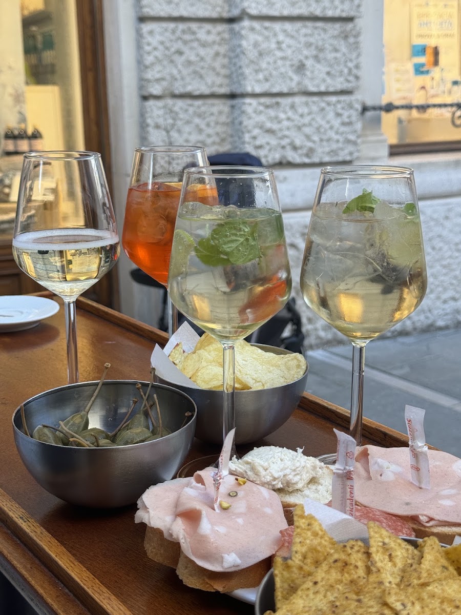 LIFE CAFè TRIESTE — fotka 3