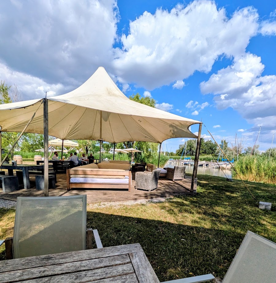 Strandbar Weiden am See — fotka 4