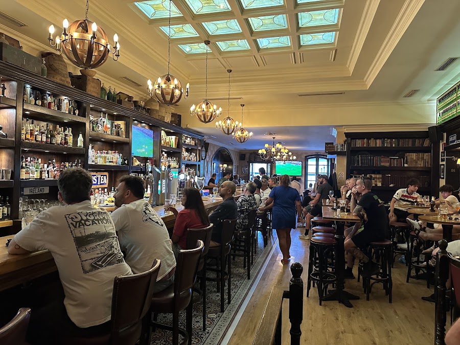 The James Joyce Irish Pub — fotka 2