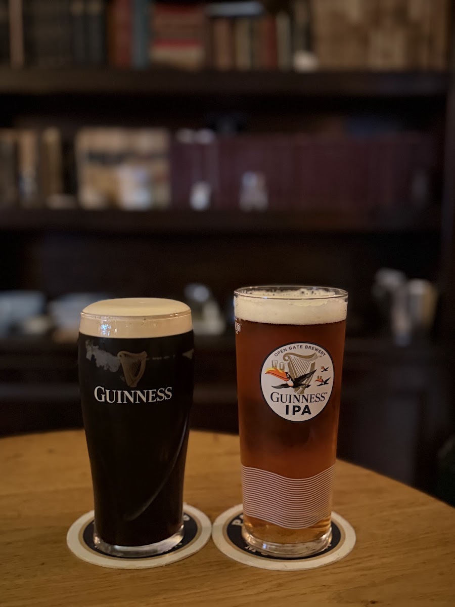 The James Joyce Irish Pub — fotka 3
