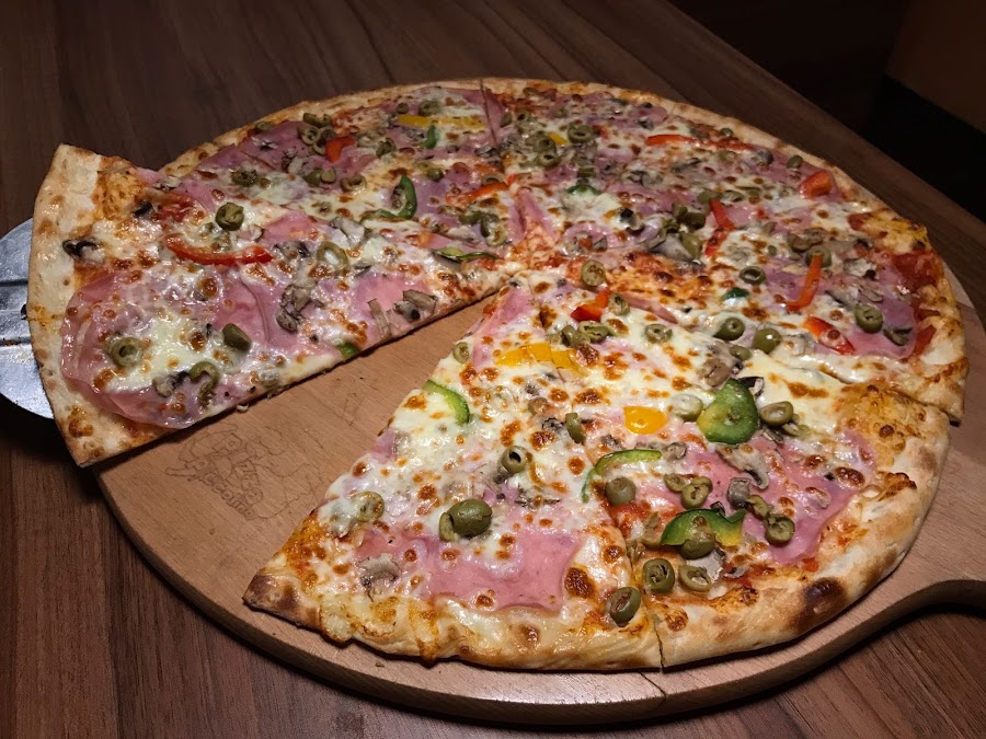 Pizza Piccolino - Pizzeria - Donášková služba — fotka 2