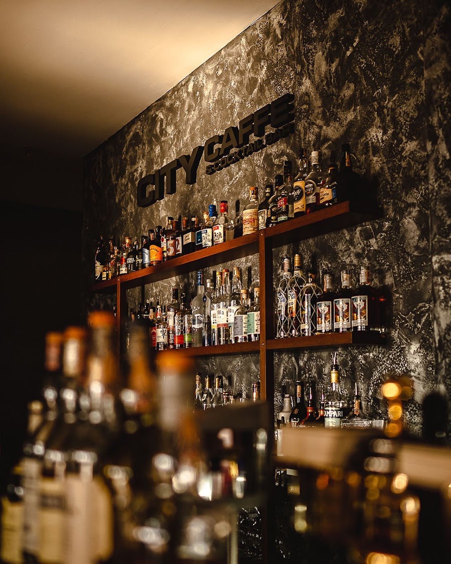 City Caffe & Cocktail Bar — fotka 1