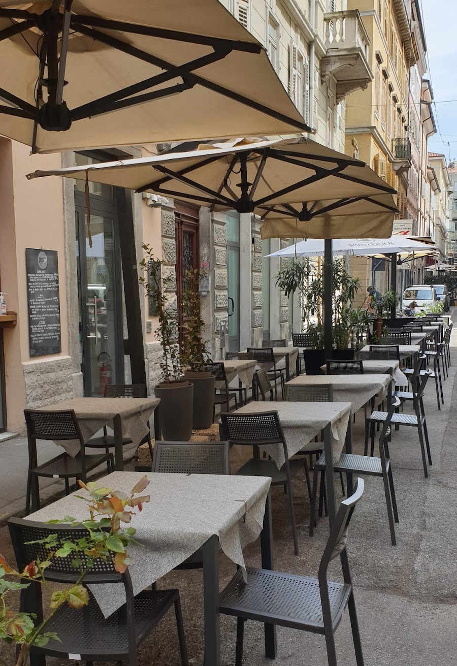 Pizzeria Trieste Al civico sei — fotka 1