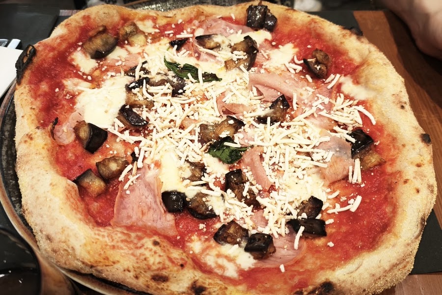 Pizzeria Trieste Al civico sei — fotka 3